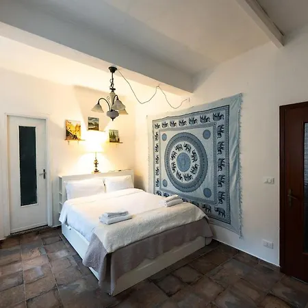 La Dimora Indie Appartement Pinerol
